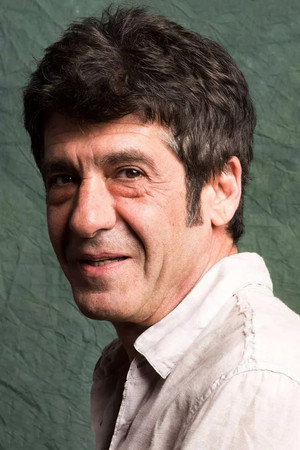 Cover image for İştar Gökseven