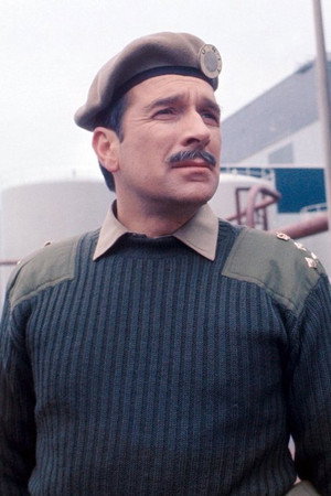 Cover image for Nicholas Courtney