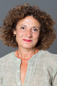 Cover image for Adriana Altaras