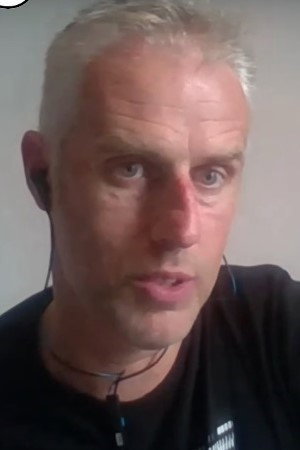 Cover image for Clive Rose