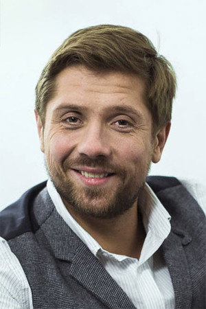 Cover image for Роман Маякин