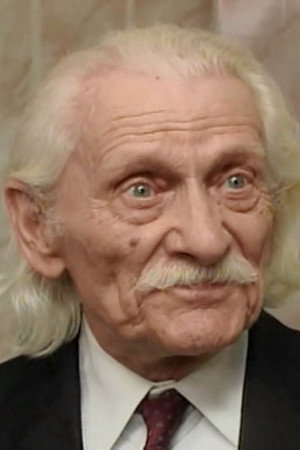 Cover image for Виктор Лазарев
