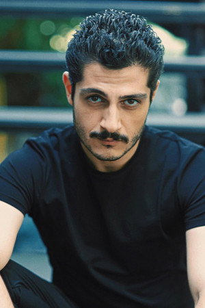 Cover image for Gökhan Gürdeyis