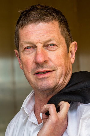 Cover image for Henrik Birch