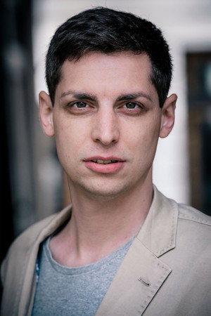 Cover image for Alexander Diwiak