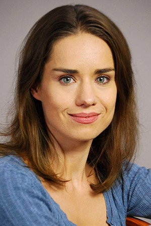 Cover image for Dominika Jablonska
