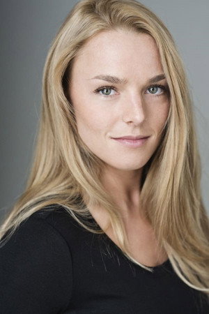 Cover image for Zoe Barker