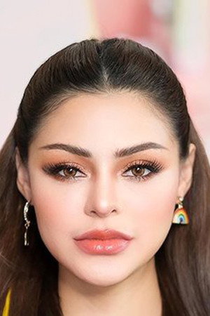 Cover image for สุภัทรา เกลี้ยงพร้อม