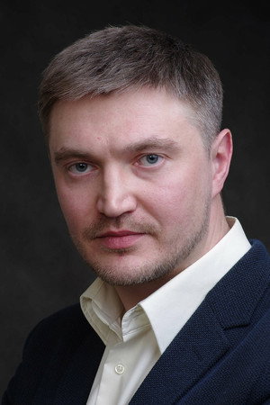 Cover image for Никита Тезов