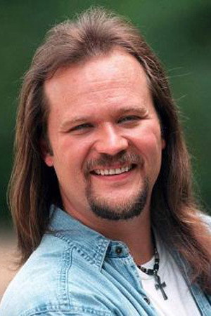 Cover image for Travis Tritt
