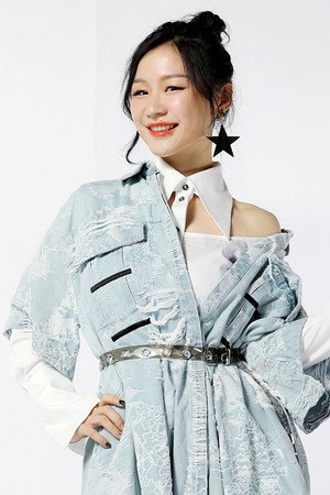 Cover image for 金靖