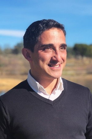 Cover image for Manuel Melo
