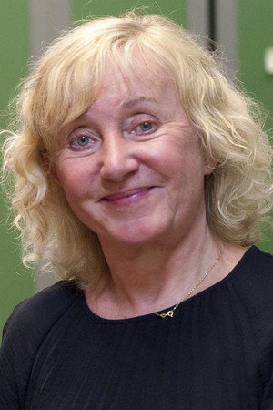 Cover image for Manon Rasmussen