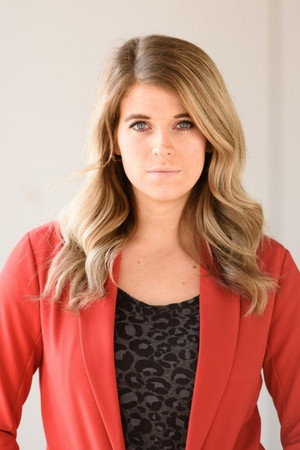 Cover image for Kelsey Edwards