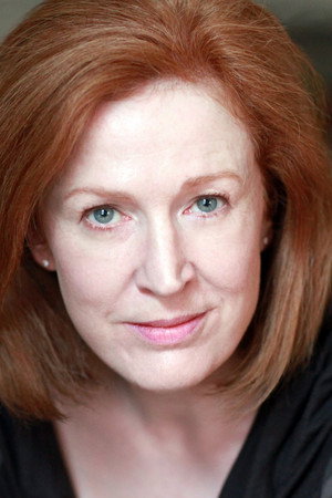 Cover image for Elaine Caulfield