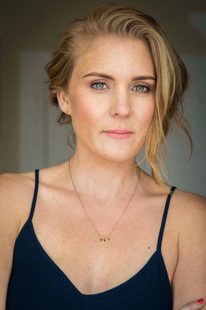 Cover image for Aidee Walker