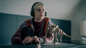 Poster for Недостающее звено