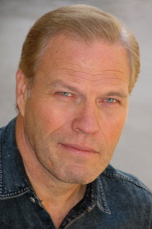 Cover image for Curtis Taylor