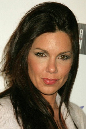 Cover image for Tessie Santiago