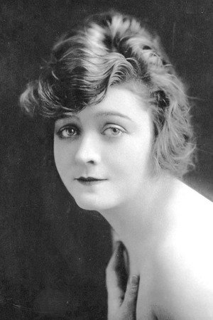 Cover image for Grace Hayes