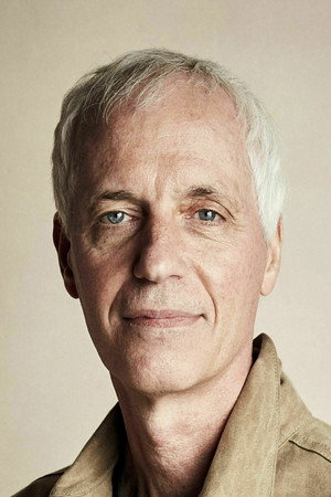 Cover image for Dan Gilroy