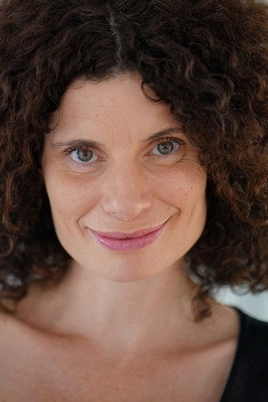 Cover image for Bénédicte Dessombz