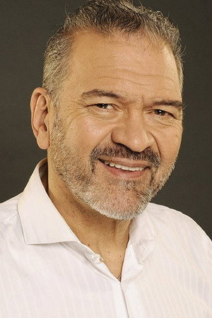Cover image for César Bordón