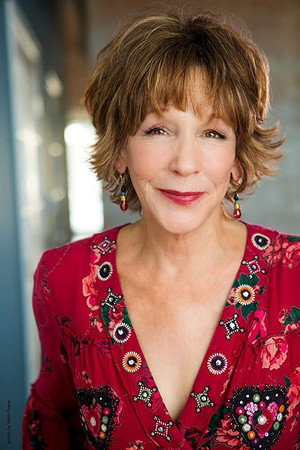 Cover image for Betsy Randle