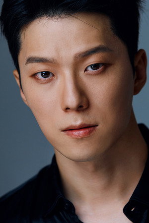 Cover image for Moon Jin-seung