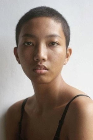 Cover image for Hayati Azis