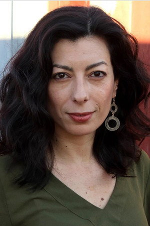 Cover image for Luciana Ribeiro