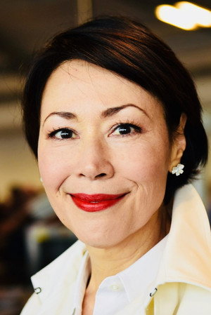 Cover image for Ann Curry