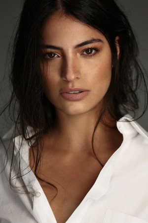 Cover image for Cynthia Aparecida