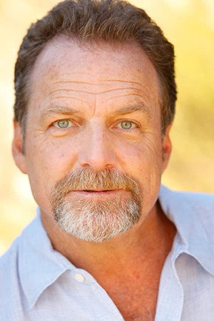Cover image for Darby Hinton