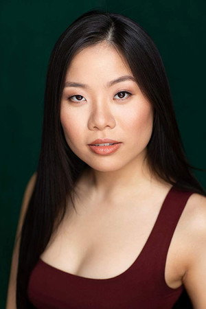 Cover image for Kelly Lee