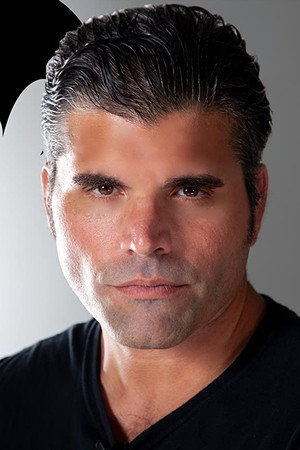 Cover image for Darin Ferraro