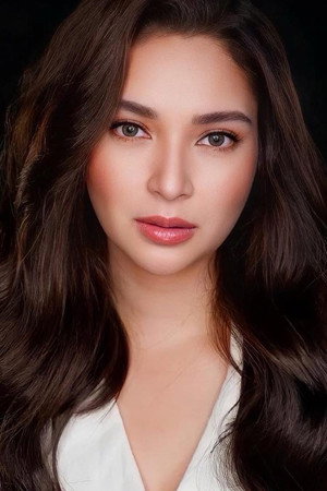 Cover image for Ryza Cenon