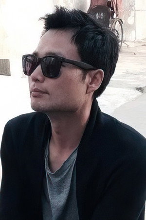 Cover image for Lee Ki-cheol