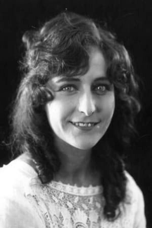 Cover image for Alma Hinding