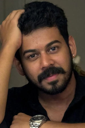 Cover image for Devaraj T R
