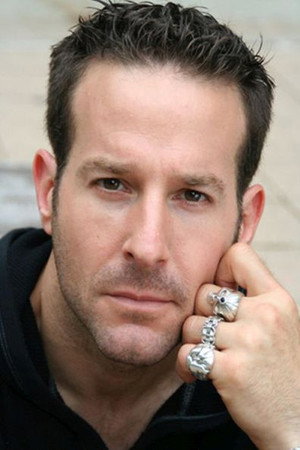 Cover image for Andrew Roth