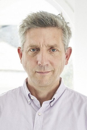 Cover image for Matthew Read