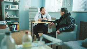 Poster for Помирать, так с музыкой