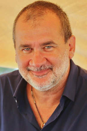 Cover image for Emmanuel Priou