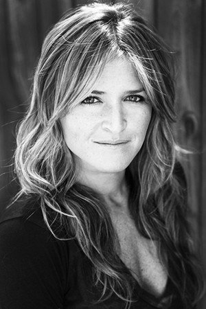 Cover image for Cheyenne Ellis