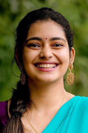 Cover image for Vyshnavi Raj