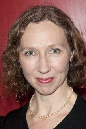 Cover image for Amanda Hadingue