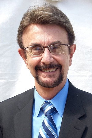 Cover image for Gary Ayash