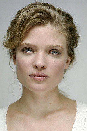 Cover image for Mélanie Thierry