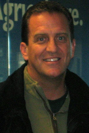 Cover image for Tom Milanovich